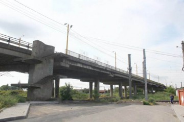 Podul de la Butelii intră în reabilitare cu o zi înainte de Paşte