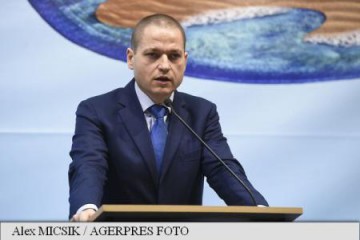 Vreau să îi anunț pe cei care vând online unități de cazare ce nu sunt clasificate că le vom suspenda site-urile
