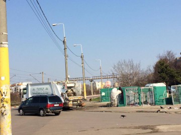 Gata cu mizeria: Autorităţile locale s-au pus pe treabă!