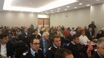 SCANDAL la reuniunea ministrului Dobre cu hotelierii. REPROŞURI la adresa primarului Mangaliei