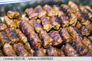 Micii tradiționali rotunjesc profiturile procesatorilor de carne în minivacanța de 1 Mai