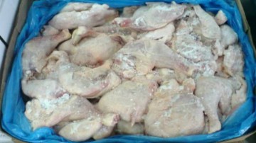 Fiţi atenţi ce cumpăraţi din magazine! Inspectorii DSV au confiscat tone de alimente