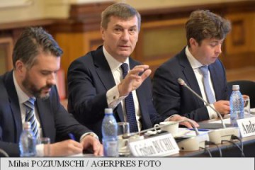 Nu este o soluție să interzici un serviciu, ci să găsești metode pentru colectarea impozitelor