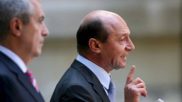 Replici între Băsescu şi Tăriceanu. Tăriceanu: Aţi depăşit timpul! Băsescu: Da, dar spun lucruri mai interesante decât dumneavoastră