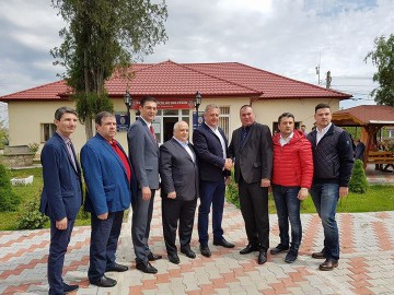 Liderii PSD Constanța, ciorchine la depunerea candidaturii lui Ciocănete pentru Primăria Bălcescu
