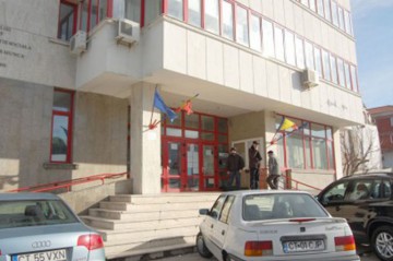 Iată ce nereguli au găsit cei de la ITM: zeci de angajaţi fără acte!