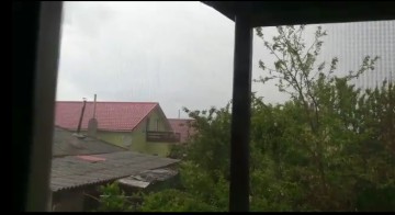 Rupere de nori la Valu lui Traian-Video
