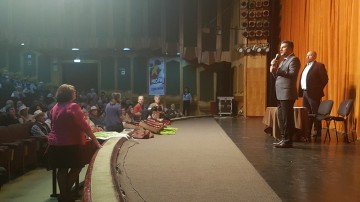Seniorii constănţeni au fost premiaţi de către primarul Decebal Făgădău