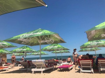 60.000 de turiști pe plajă de minivacanța de Rusalii