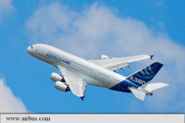 Airbus ar putea reduce producția celui mai mare avion de pasageri din lume, A380