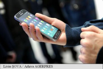 ANCOM propune menținerea tarifelor în rețelele de telefonie fixe și mobile