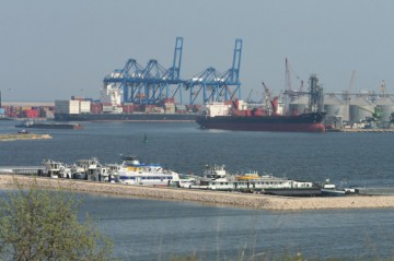 O persoană s-a ELECTROCUTAT în Portul Constanţa-Sud Agigea