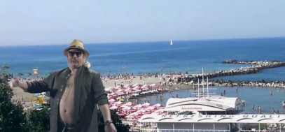 "Soy un rumano en Madrid", clipul care ne face Constanţa de râs "Soy un rumano en Madrid", clipul care ne face Constanţa de râs