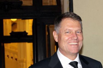 Preşedintele Iohannis a atacat la Curtea Constituţională Legea referendumului