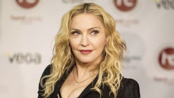 Madonna va susţine un concert pe plaja Copacabana din Brazilia