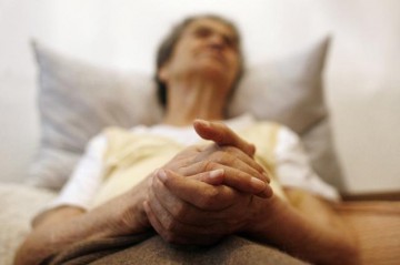 Cercetătorii atrag atenția: Un virus banal ar putea declanșa boala Alzheimer
