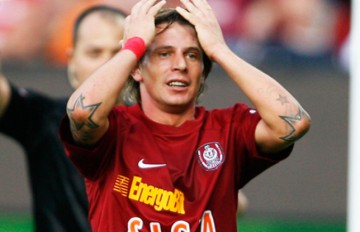 Deac (CFR Cluj) - Va fi dificil pentru că jucăm pe sintetic împotriva unei echipe pe care nu o cunoaştem