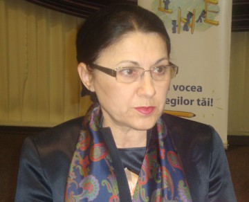 Ecaterina Andronescu, DEMISĂ de la ministerul Educaţiei!