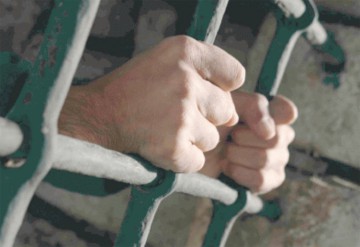 Băgat după gratii la Poarta Albă, pentru ultraj