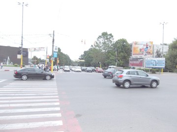 A traversat prin loc nepermis și a fost lovită de o mașină