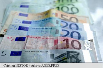 Meleşcanu: România ar putea adera la zona euro în 2022