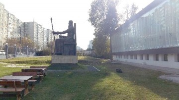 Trianon, denumirea propusă de Universitatea Andrei Şaguna pentru parcul de la Casa de Cultură