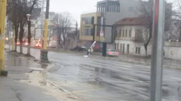 CONTROALE şi AMENZI. Primăria Constanţa PUNE LA PĂMÂNT afacerea panouri stradale