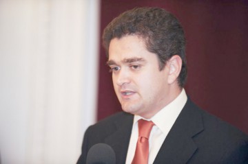 Theodor Paleologu, mesaj pentru Dan Barna: Ar trebui să se retragă în favoarea mea