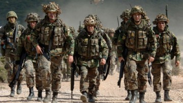 Războiul din Iran: Armata americană va desfăşura trupe ale Corpului puşcaşilor marini şi nave suplimentare în Orientul Mijlociu