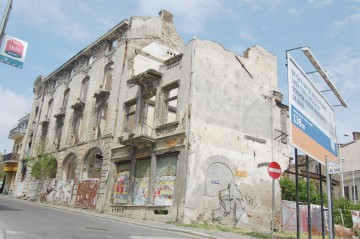 PROIECTE în şedinţa de consiliu: impozit majorat cu 500% pentru 3 clădiri lăsate în paragină!
