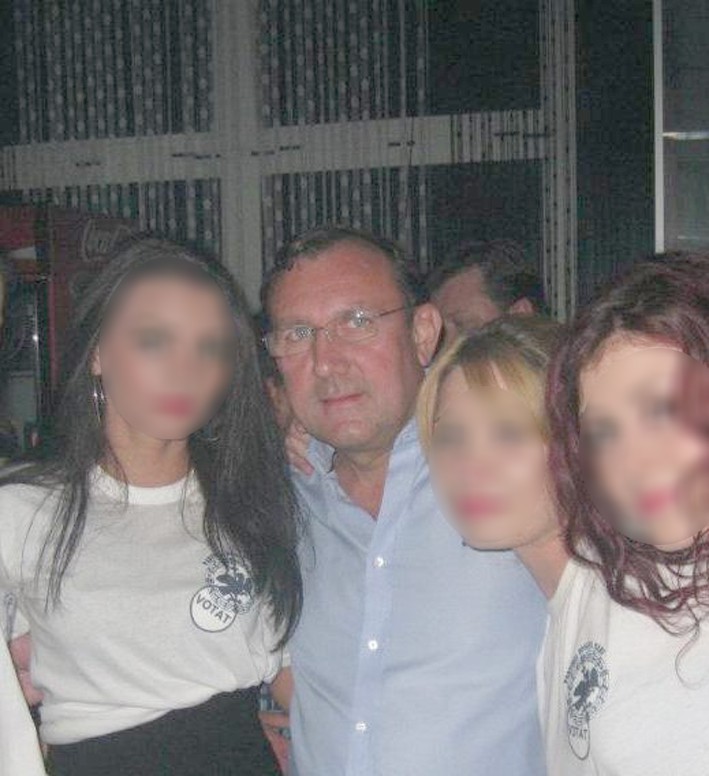 Consilierii locali din Eforie, AUDIAŢI la Parchet după vânzarea unui teren către firma viceprimarului Consilierii locali din Eforie, AUDIAŢI la Parchet după vânzarea unui teren către firma viceprimarului