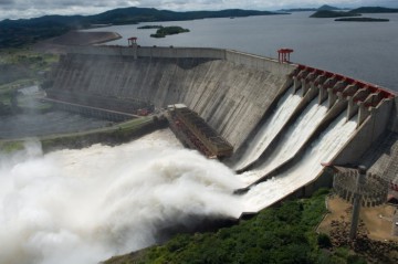 Hidroelectrica a dat în judecată Fiscul pentru supraimpozitare retroactivă