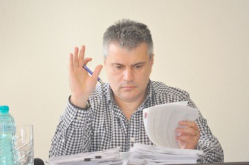 Cristinel Dragomir, propus în Consiliul de Administraţie al RAEDPP. Reacţia liberalilor: 'E mâna lui Nicuşor Constantinescu în Consiliul Local!'. UPDATE