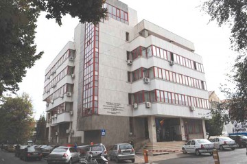 Casa de Pensii, OBLIGATĂ să RESTITUIE banii unui REVOLUȚIONAR