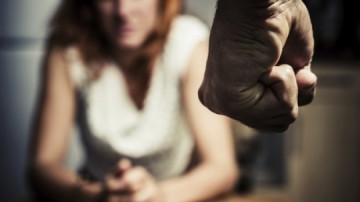 A ajuns la Poarta Albă după ce a fost violent în familie