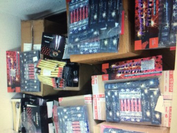 Aveți grijă de unde cumpărați artificii! Autoritățile constănțene s-au pus pe verificat comercianții