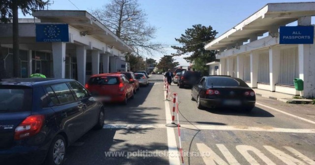 Aglomerație la granița cu Bulgaria, la Vama Veche și Negru Vodă