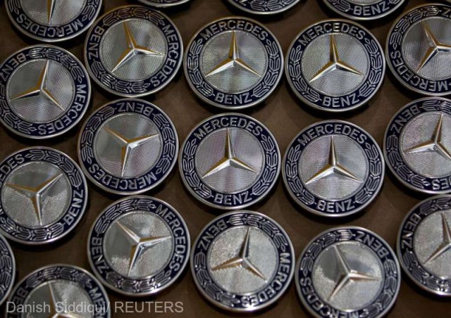 Mercedes-Benz avertizează că deficitul de semiconductori afectează în continuare livrările de automobile