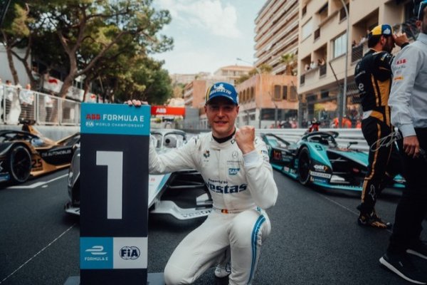 Auto-Fomula E: Belgianul Stoffel Vandoorne, învingător în e-Prix-ul de la Monaco