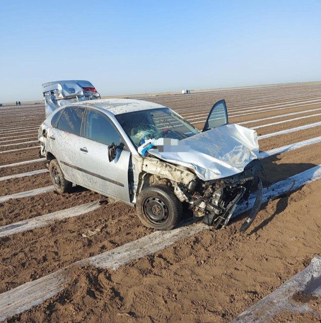 Accident rutier pe DN2C: un autoturism s-a răsturnat