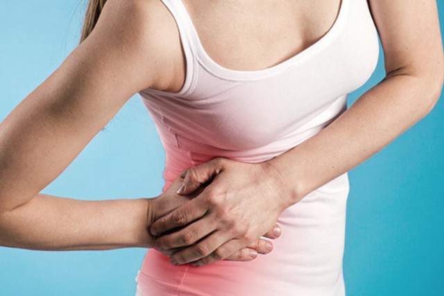 Simptomele care diferențiază apendicita de celelalte dureri abdominale