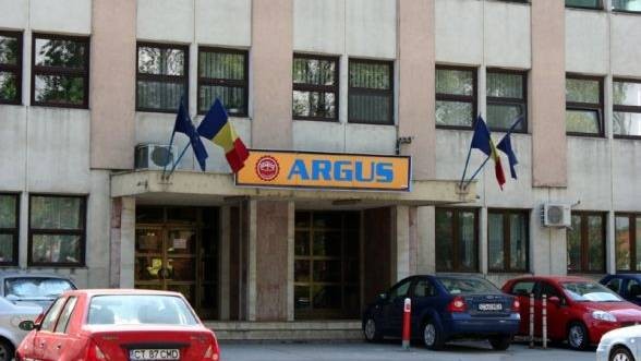 Un muncitor și-a prins mâna între benzile transportoare de la fabrica de ulei Argus
