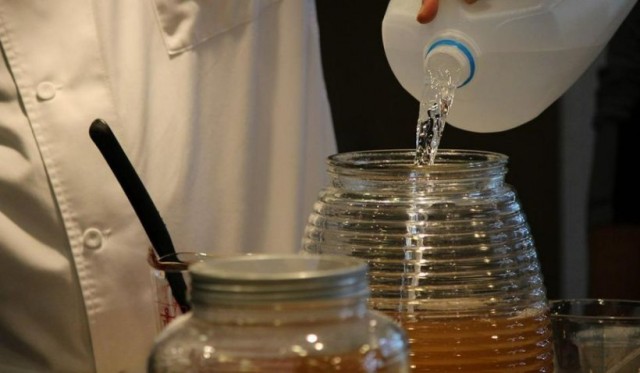 Probioticul natural care te scapă de balonare, constipație şi scade colesterolul
