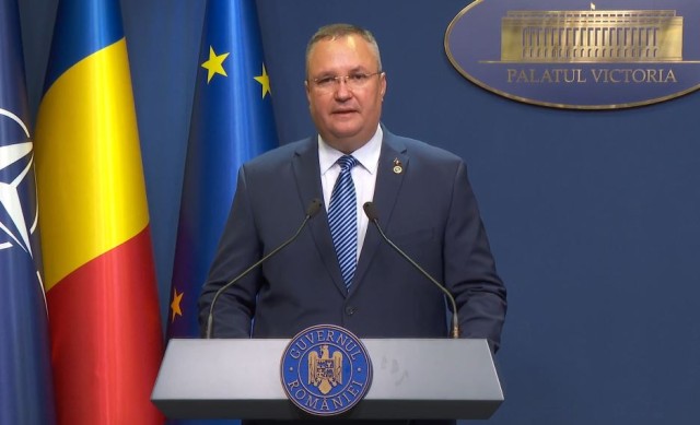 Ciucă, mesaj de Ziua învăţătorului