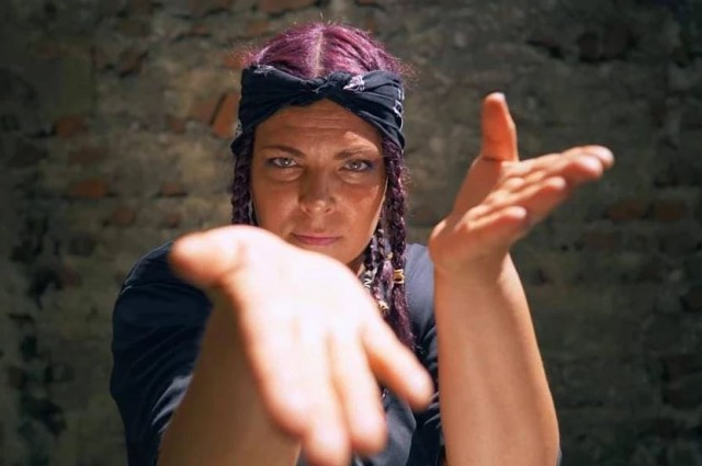 Dana Marijuana a lansat clipul în care apare iubitul mort subit