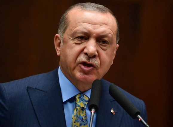 Erdogan anunţă operaţiuni militare la graniţele de sud ale Turciei