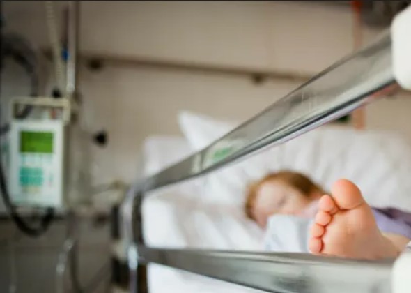 Prima pistă pentru cazurile de hepatită la copii: americanii au descoperit un adenovirus tip 41