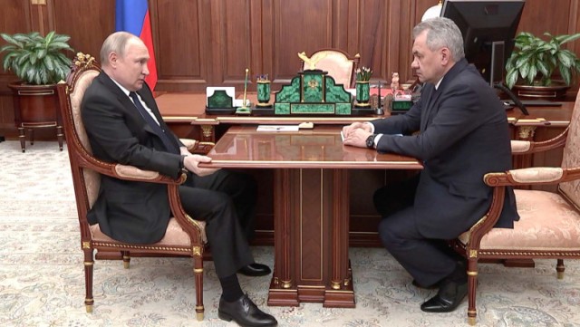 Putin a anulat ordinul de asalt asupra combinatului Azovstal din Mariupol