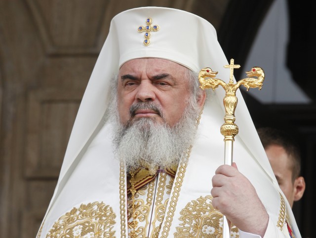 Patriarhul Daniel, cel mai bine plătit șef de cult din România