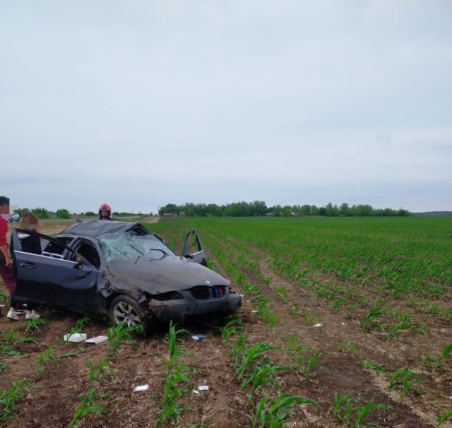 Mașină răsturnată în Ialomița, o persoană a decedat